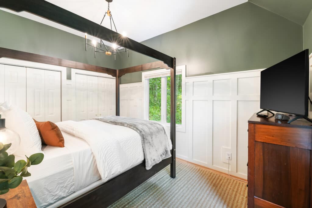 Serenity Cabin Bedrooms 4