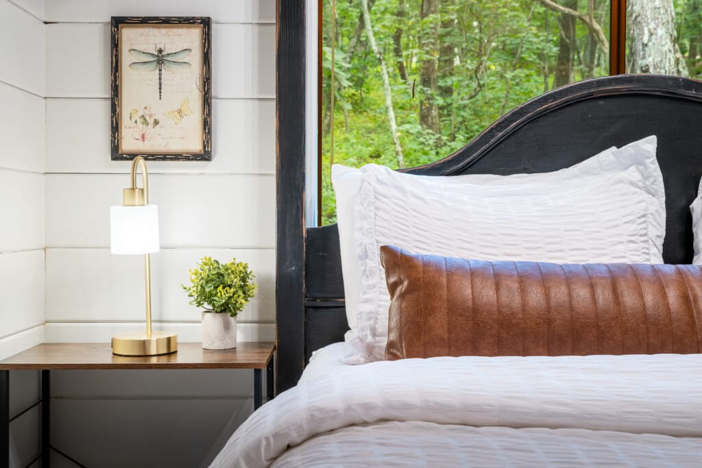 Serenity Cabin Bedrooms 8