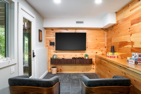 Serenity Cabin Game Room 2