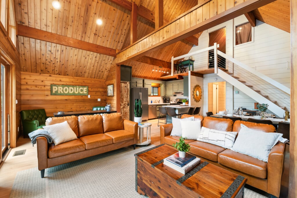 Serenity Cabin Great Room 7